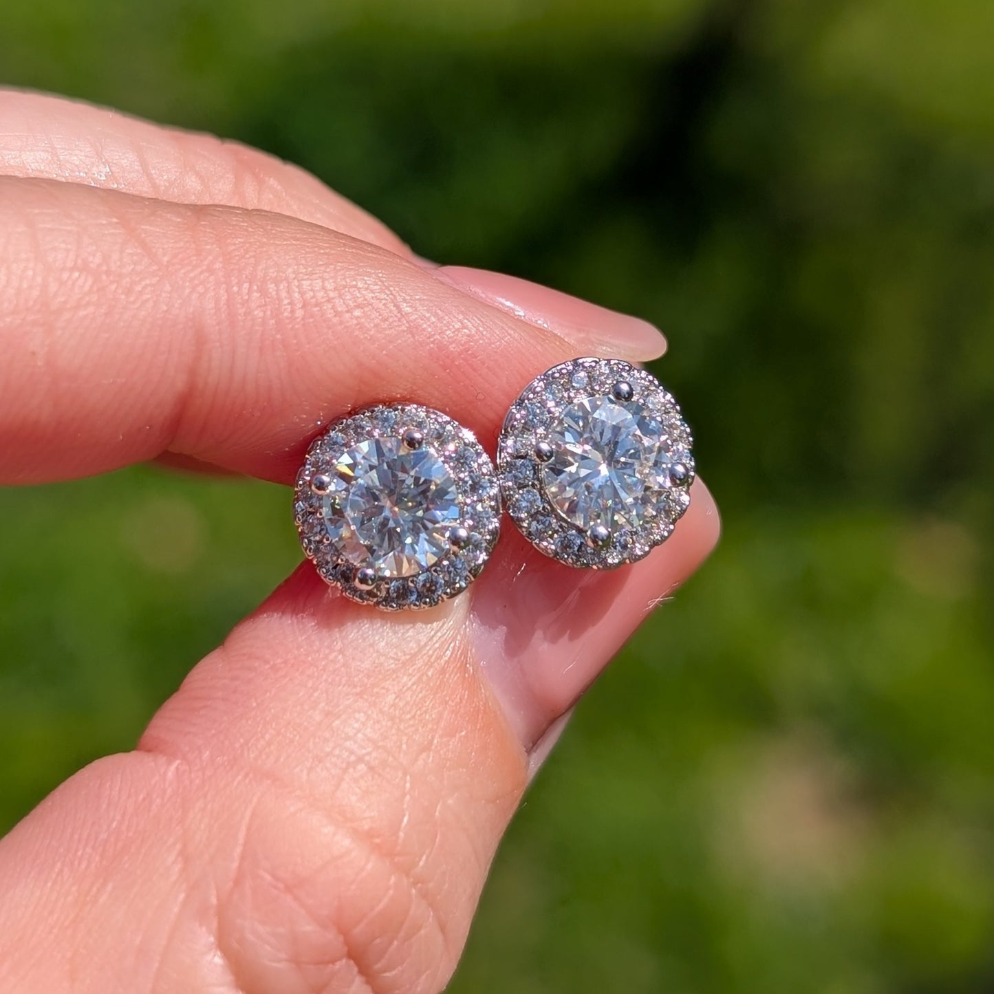 The Étoile Halo Studs Silver — Round Brilliant Moissanite Earrings