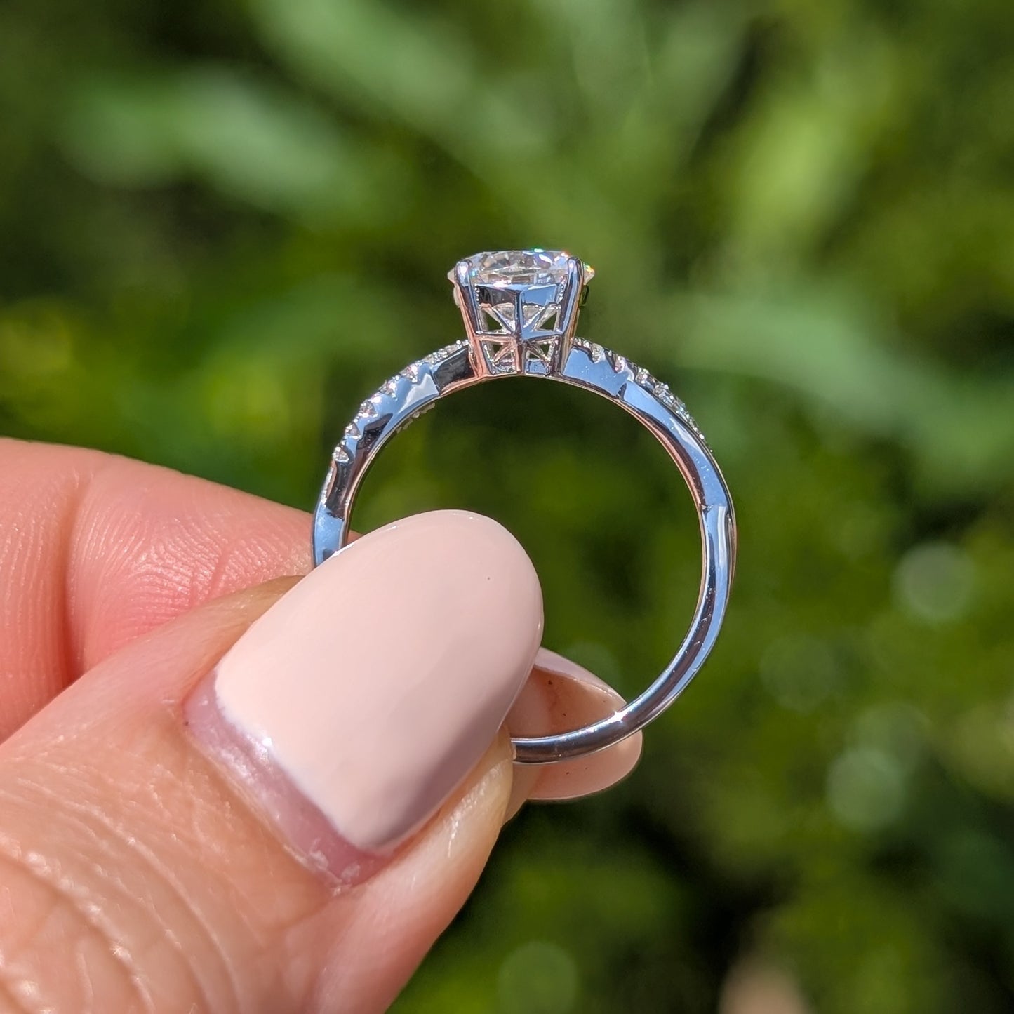 The Evermore — 1CT Round Brilliant Moissanite Ring | Twisted Pavé Band