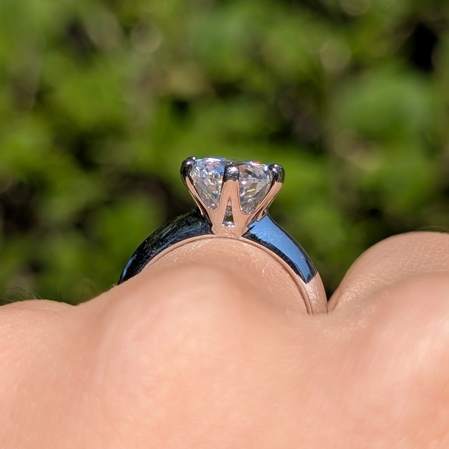 The Bolder Classic — 2CT Round Brilliant Moissanite Ring | Thick Band