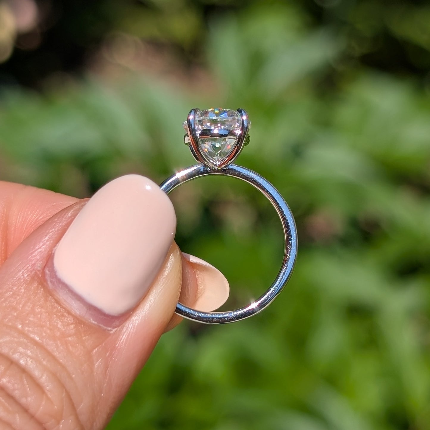The Aurora Classic Grande — 3CT Oval Cut Moissanite Ring