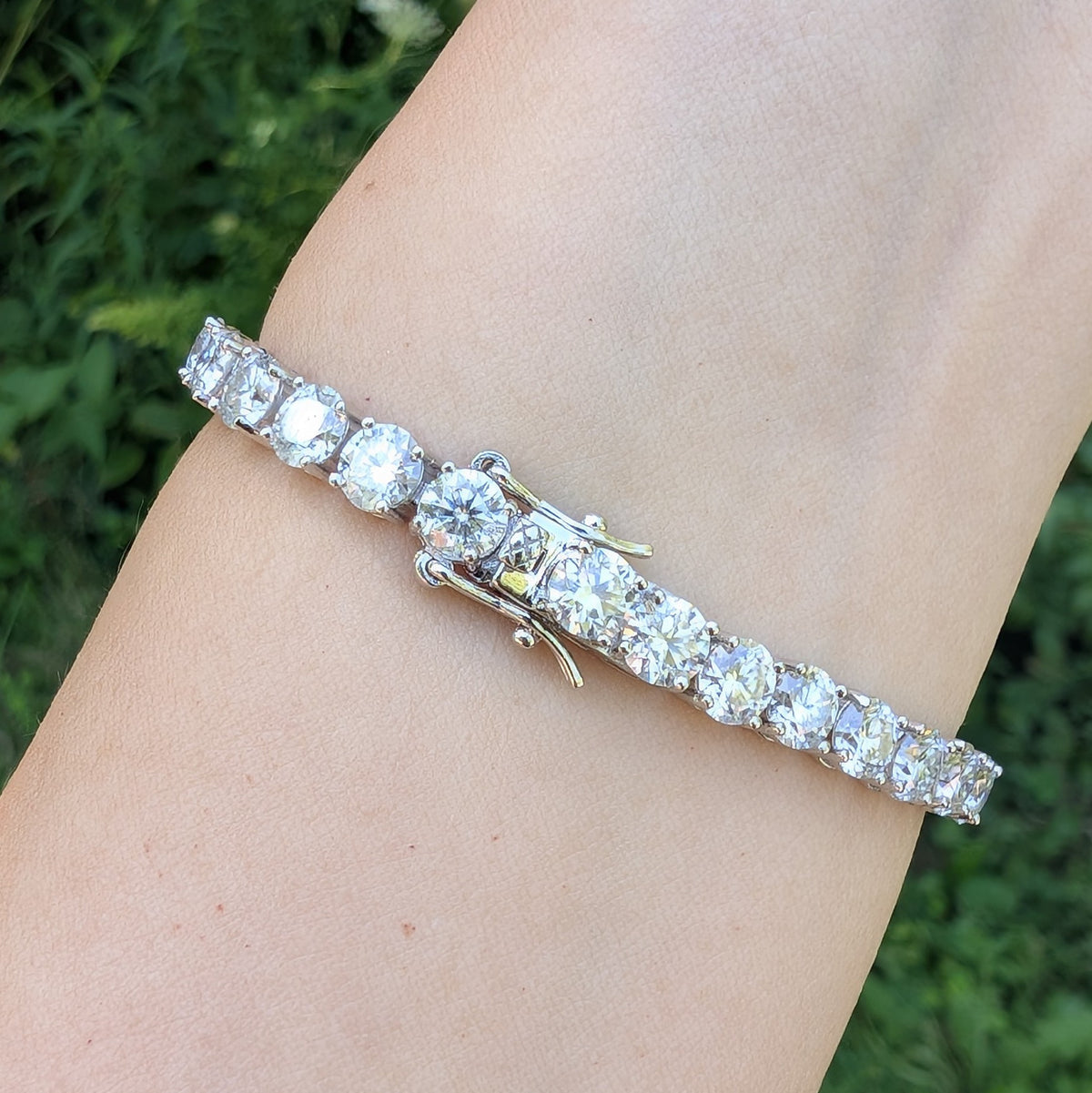 The Lumière Bracelet — 5mm Moissanite Tennis Bracelet