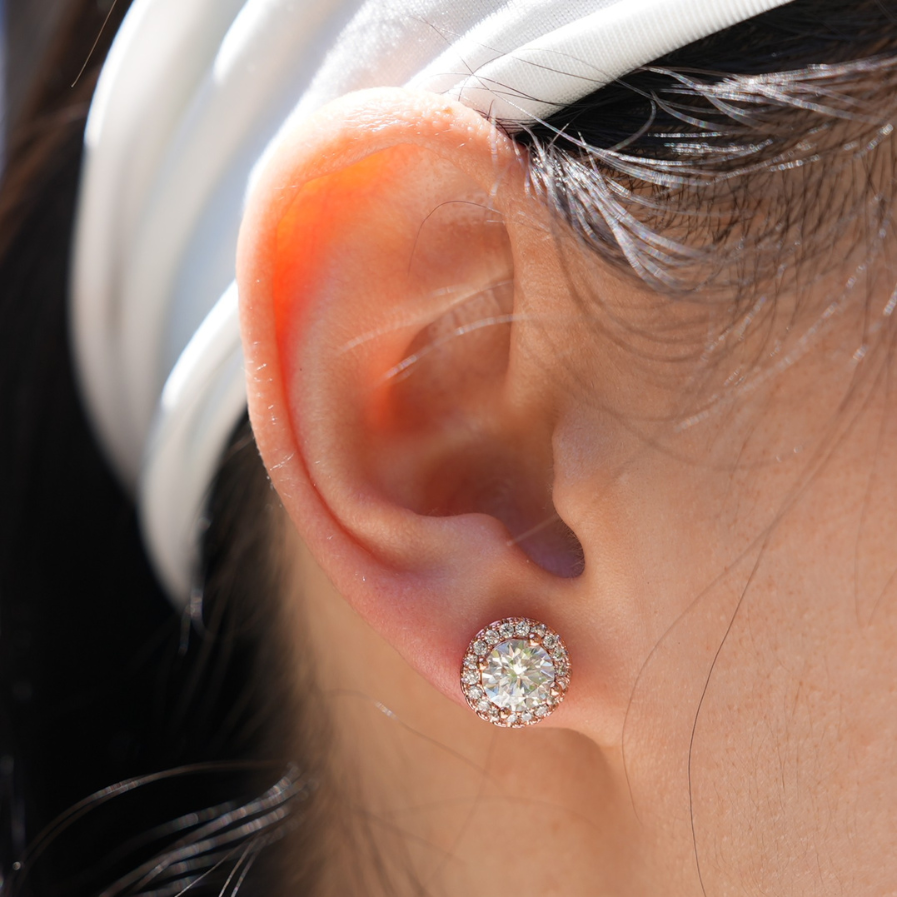 The Étoile Halo Studs Rose Gold — Round Brilliant Moissanite Earrings | Rose Gold-Plated